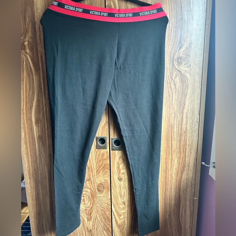 Victoria Sport Leggings